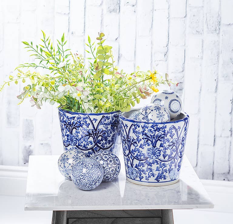 Ornate Taper Planter-Blu/Wht-7" H